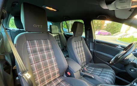 Volkswagen Golf GTI VII, 2010 год, 1 480 000 рублей, 10 фотография
