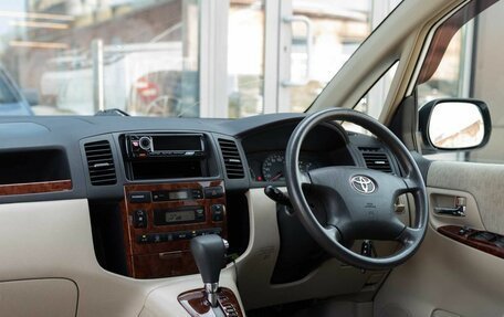 Toyota Corolla Spacio II, 2003 год, 690 000 рублей, 10 фотография
