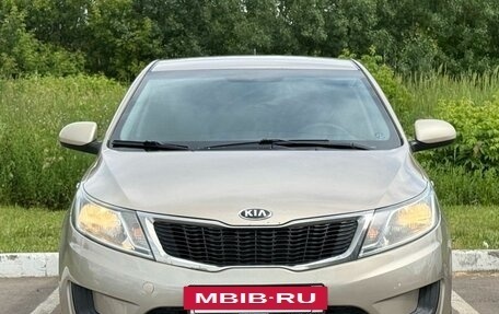 KIA Rio III рестайлинг, 2013 год, 830 000 рублей, 4 фотография