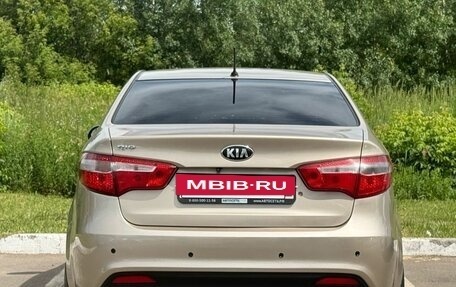 KIA Rio III рестайлинг, 2013 год, 830 000 рублей, 9 фотография