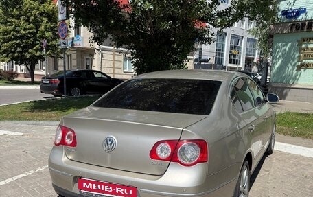 Volkswagen Passat B6, 2007 год, 550 000 рублей, 3 фотография