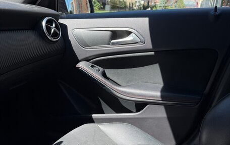 Mercedes-Benz A-Класс, 2014 год, 1 450 000 рублей, 31 фотография