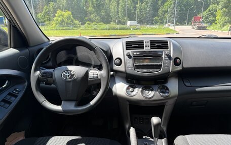 Toyota RAV4, 2011 год, 1 800 000 рублей, 1 фотография