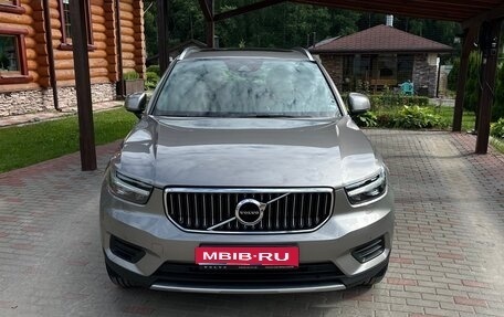 Volvo XC40 I, 2021 год, 3 900 000 рублей, 1 фотография
