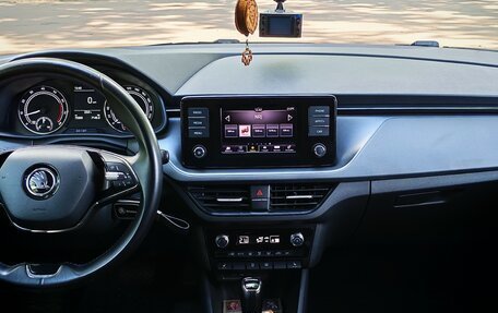 Skoda Rapid II, 2021 год, 1 675 000 рублей, 15 фотография