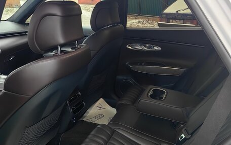 Genesis GV70, 2021 год, 5 250 000 рублей, 10 фотография