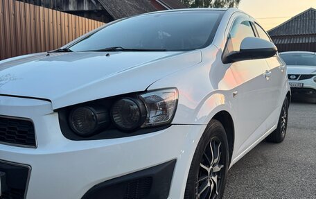 Chevrolet Aveo III, 2012 год, 810 000 рублей, 2 фотография