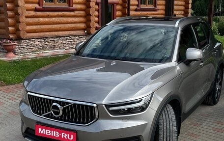 Volvo XC40 I, 2021 год, 3 900 000 рублей, 2 фотография
