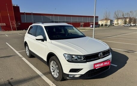Volkswagen Tiguan II, 2017 год, 2 500 000 рублей, 4 фотография