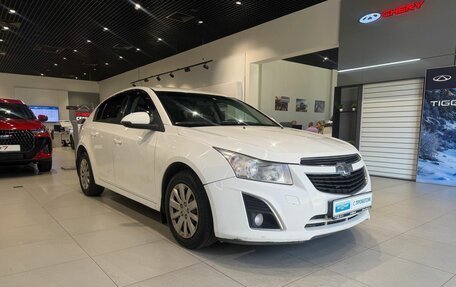 Chevrolet Cruze II, 2013 год, 697 000 рублей, 3 фотография