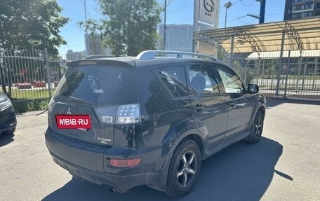 Mitsubishi Outlander III рестайлинг 3, 2010 год, 949 000 рублей, 3 фотография