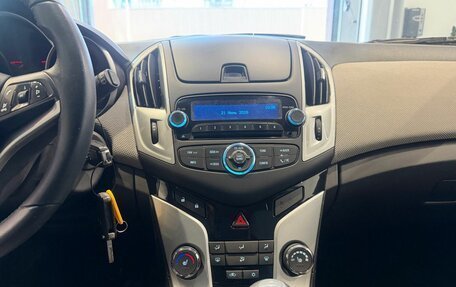 Chevrolet Cruze II, 2013 год, 697 000 рублей, 15 фотография