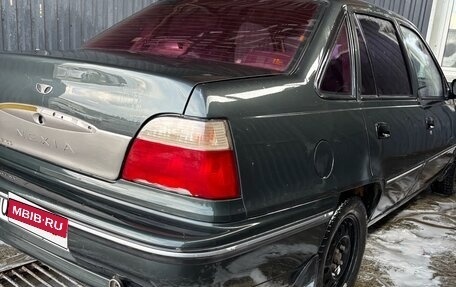Daewoo Nexia I рестайлинг, 2004 год, 80 000 рублей, 3 фотография