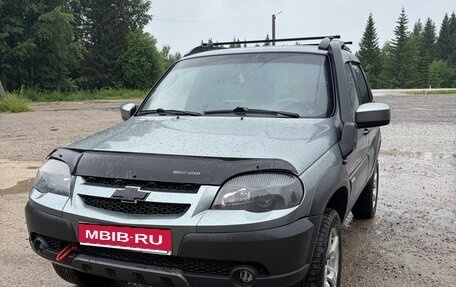 Chevrolet Niva I рестайлинг, 2012 год, 550 000 рублей, 1 фотография