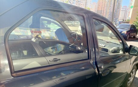 Renault Logan I, 2010 год, 352 000 рублей, 3 фотография
