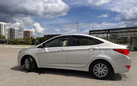 Hyundai Solaris II рестайлинг, 2016 год, 920 000 рублей, 4 фотография