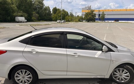Hyundai Solaris II рестайлинг, 2016 год, 920 000 рублей, 8 фотография
