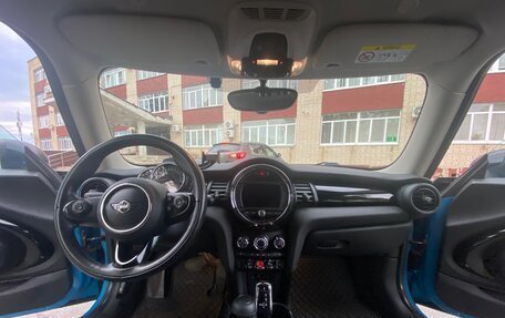 MINI Hatch, 2018 год, 1 750 000 рублей, 14 фотография