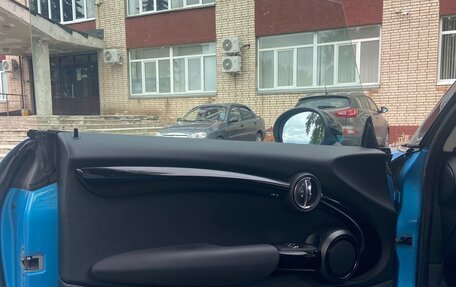 MINI Hatch, 2018 год, 1 750 000 рублей, 17 фотография
