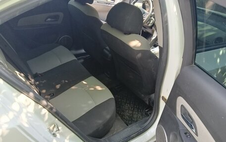 Chevrolet Cruze II, 2012 год, 570 000 рублей, 3 фотография
