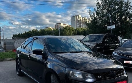 Volkswagen Polo VI (EU Market), 2014 год, 530 000 рублей, 2 фотография