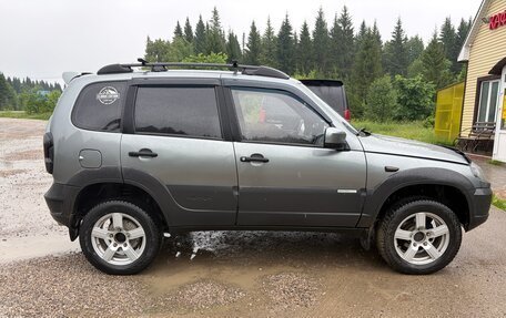 Chevrolet Niva I рестайлинг, 2012 год, 550 000 рублей, 6 фотография