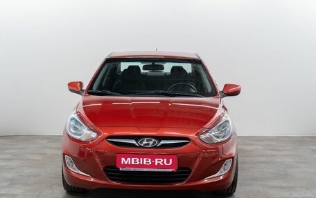 Hyundai Solaris II рестайлинг, 2012 год, 750 000 рублей, 3 фотография