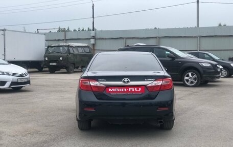 Toyota Camry, 2014 год, 1 650 000 рублей, 4 фотография