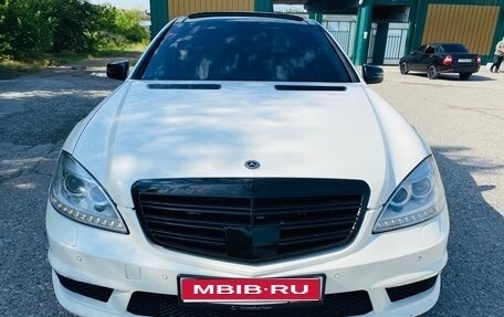 Mercedes-Benz S-Класс, 2008 год, 1 400 000 рублей, 1 фотография