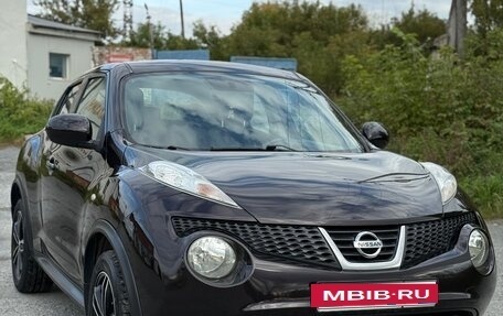 Nissan Juke II, 2012 год, 900 000 рублей, 3 фотография
