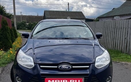 Ford Focus III, 2013 год, 850 000 рублей, 3 фотография