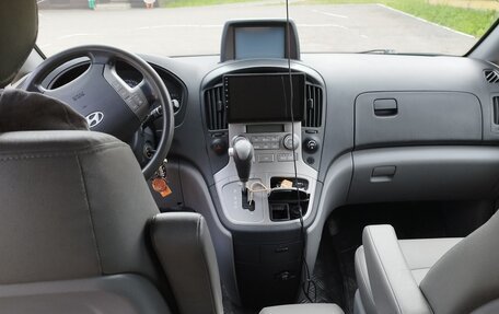 Hyundai Grand Starex Grand Starex I рестайлинг 2, 2011 год, 1 643 754 рублей, 14 фотография