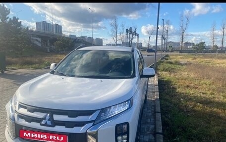 Mitsubishi ASX I рестайлинг, 2020 год, 2 500 000 рублей, 5 фотография