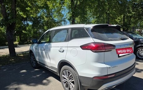 Geely Atlas, 2022 год, 1 950 000 рублей, 3 фотография