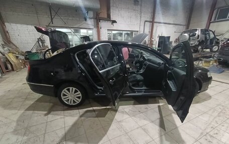Volkswagen Passat B6, 2006 год, 300 000 рублей, 1 фотография