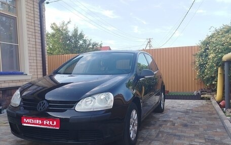 Volkswagen Golf V, 2007 год, 550 000 рублей, 1 фотография
