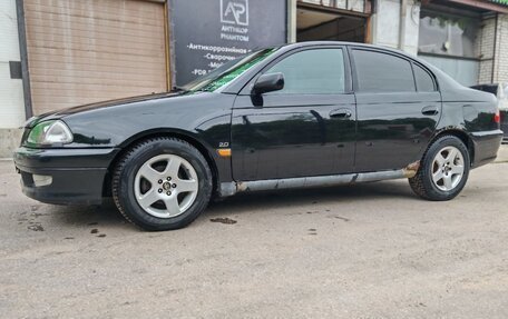 Toyota Avensis III рестайлинг, 1998 год, 400 000 рублей, 5 фотография