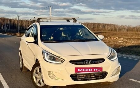 Hyundai Solaris II рестайлинг, 2013 год, 480 000 рублей, 8 фотография