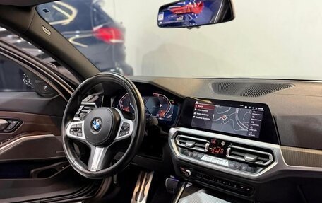 BMW 3 серия, 2022 год, 2 930 000 рублей, 8 фотография