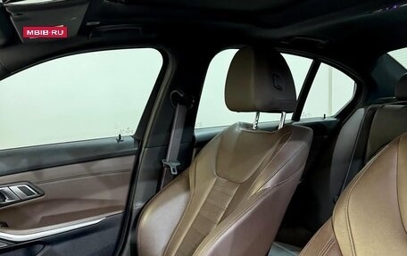 BMW 3 серия, 2022 год, 2 930 000 рублей, 9 фотография