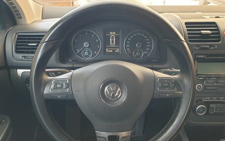 Volkswagen Jetta VI, 2010 год, 830 000 рублей, 9 фотография