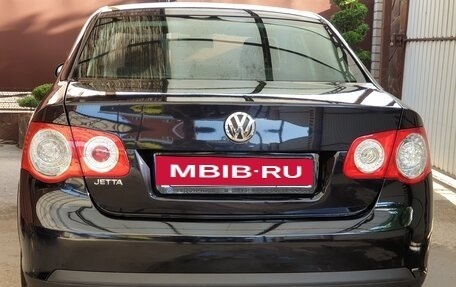 Volkswagen Jetta VI, 2010 год, 830 000 рублей, 4 фотография