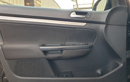 Volkswagen Jetta VI, 2010 год, 830 000 рублей, 17 фотография