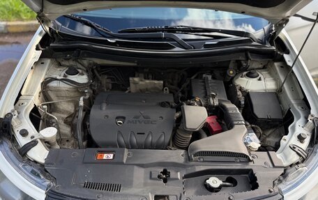 Mitsubishi Outlander III рестайлинг 3, 2014 год, 1 250 000 рублей, 12 фотография