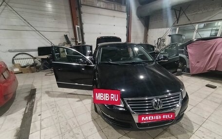 Volkswagen Passat B6, 2006 год, 300 000 рублей, 3 фотография