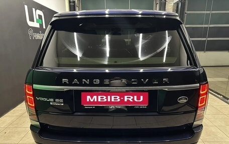 Land Rover Range Rover IV рестайлинг, 2014 год, 3 800 000 рублей, 5 фотография