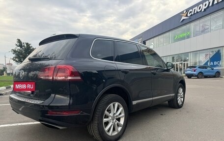 Volkswagen Touareg III, 2012 год, 2 249 000 рублей, 4 фотография