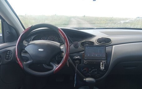 Ford Focus IV, 2001 год, 250 000 рублей, 7 фотография