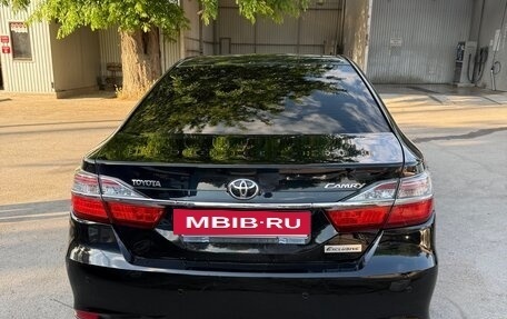 Toyota Camry, 2015 год, 1 600 000 рублей, 4 фотография