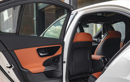 Mercedes-Benz C-Класс, 2022 год, 6 200 000 рублей, 17 фотография